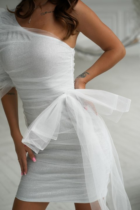 274-04 Sukienka Na Jedno Ramię - biały