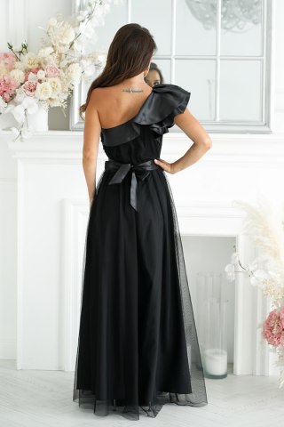 315-06 Długa Sukienka Z Satynową Falbaną - czarny