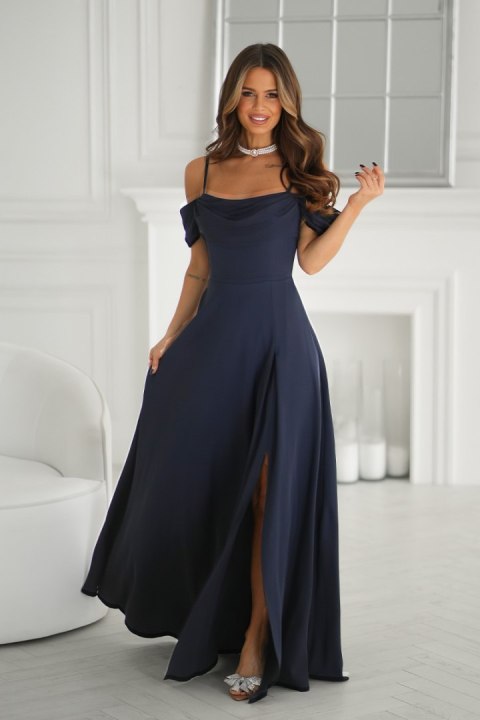 320-01 Sukienka Maxi Z Opadającymi Ramiączkami I Rozcięciem - Granatowy