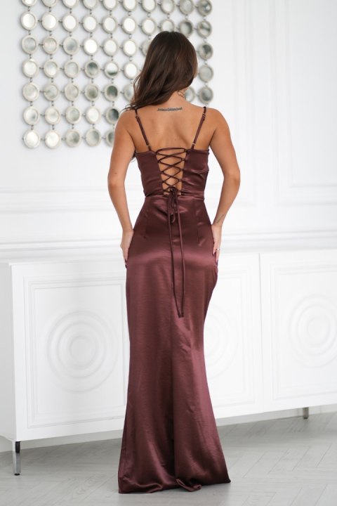 339-61 Satynowa Sukienka Maxi Z Gorsetowym Sznurowaniem - czekoladowy