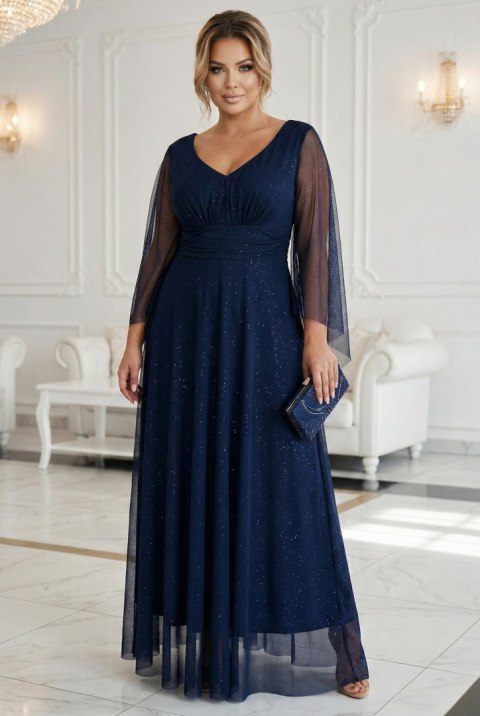 655-3 Długa połyskująca w świetle suknia z dekoltem i transparentnym rękawkiem - granatowa