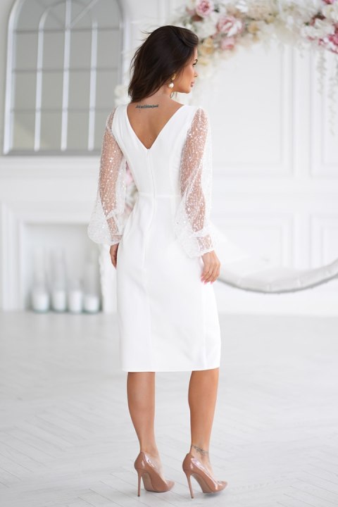 316-04 Krótka Sukienka Z Dwoma Cekinowymi Rękawami - Ecru