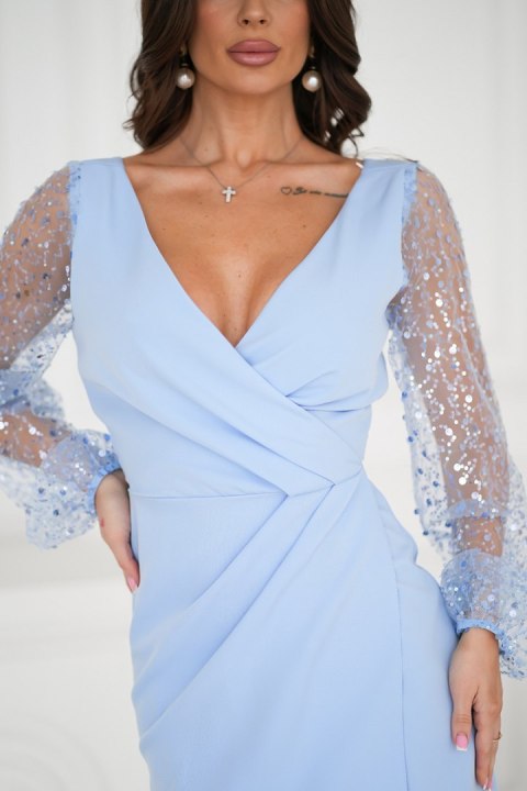 324-08 Sukienka Z Dwoma Cekinowymi Rękawami - Baby blue