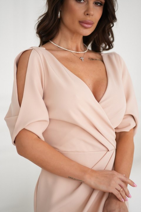 327-21 Elegancka Sukienka Ołówkowa Z Dekoltem - beżowy